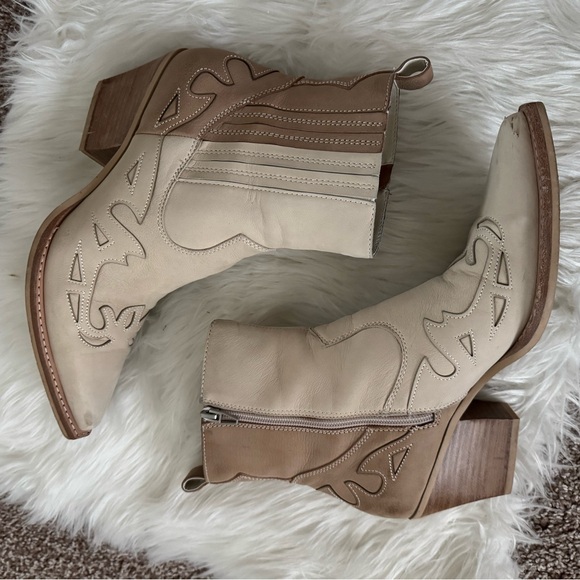 Dolce Vita Ramson Western Boot - Picture 4 of 9